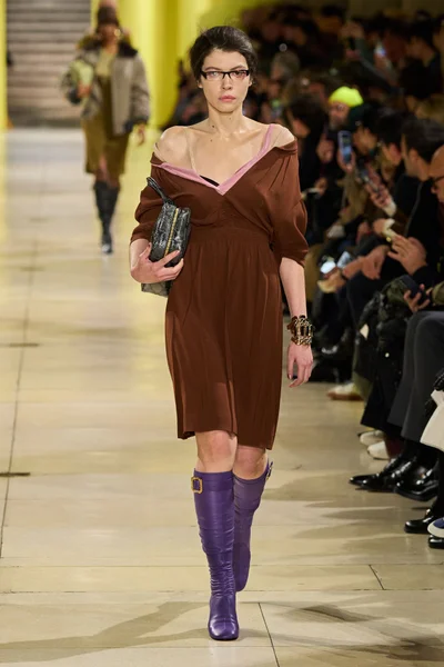 Look 55